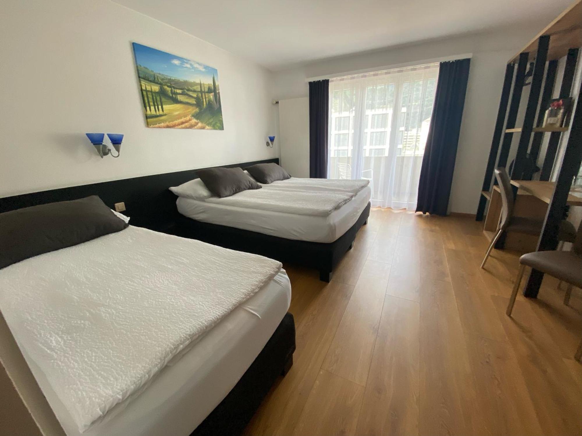 Hotel Europe Бриг Екстер'єр фото